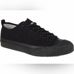 NWT Fronteer Ranger Lo. Men’s size 9.5. Black suede like uppers.
